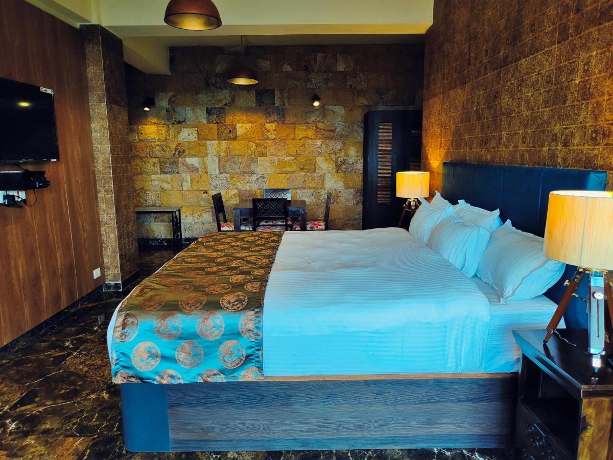 Hotel Acropolis Shillong Exterior photo