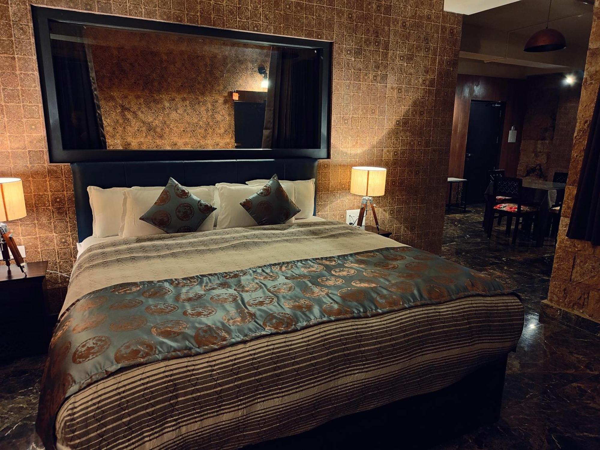 Hotel Acropolis Shillong Exterior photo
