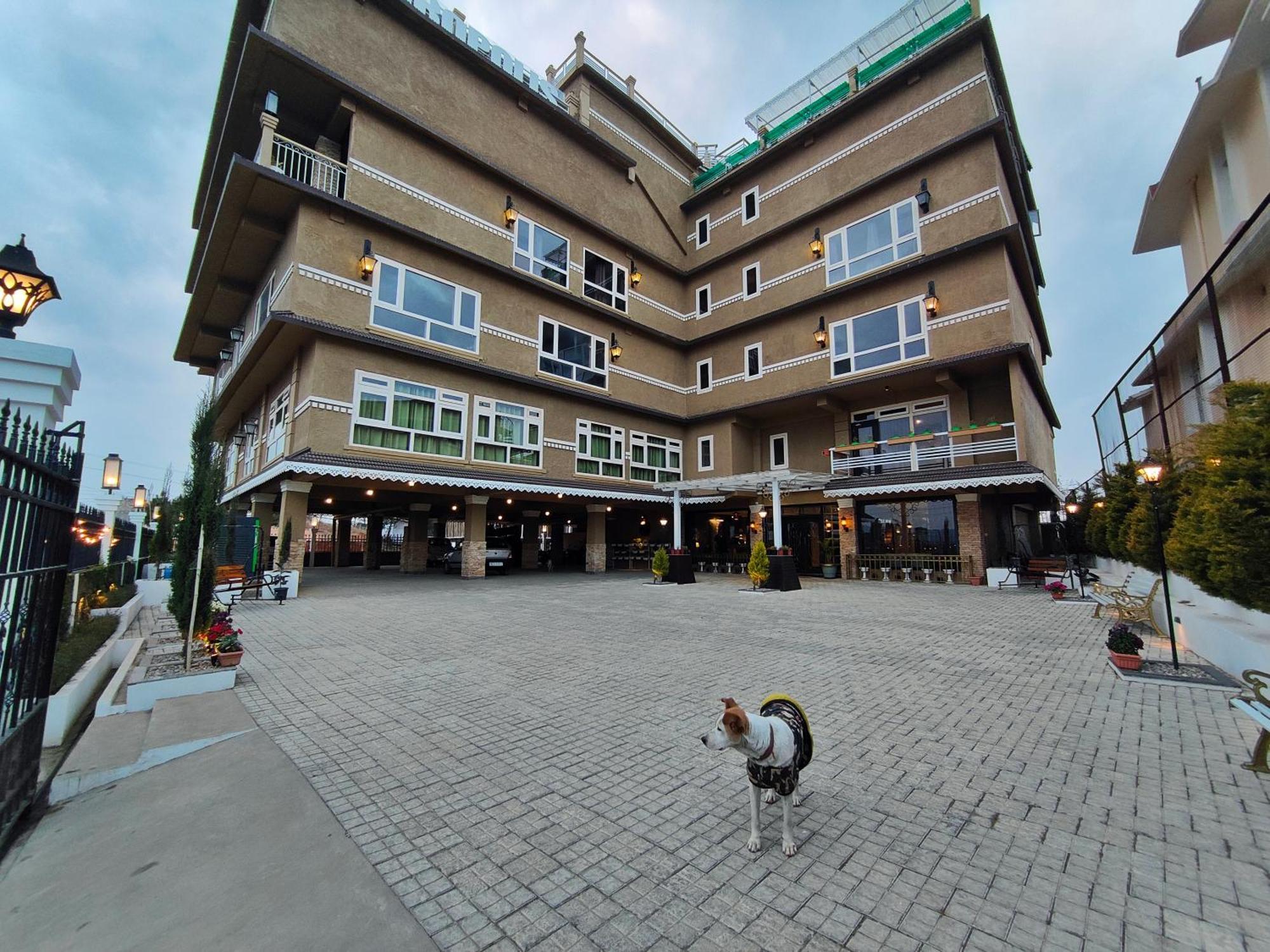 Hotel Acropolis Shillong Exterior photo
